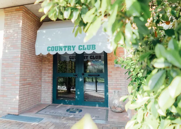 Bed and Breakfast Country Club Sport Alba Adriatica